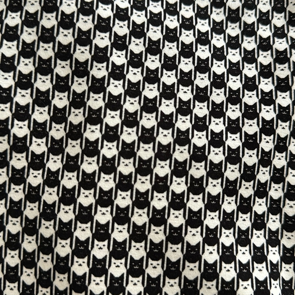Betabrand Catstooth tapered pant